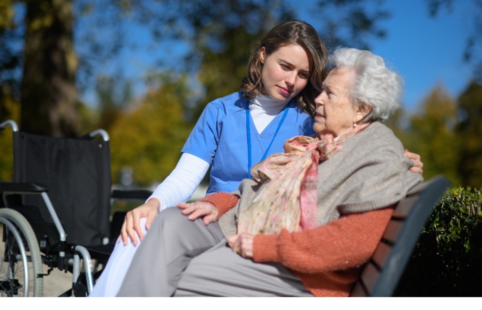 In-Home Dementia Care for Seniors